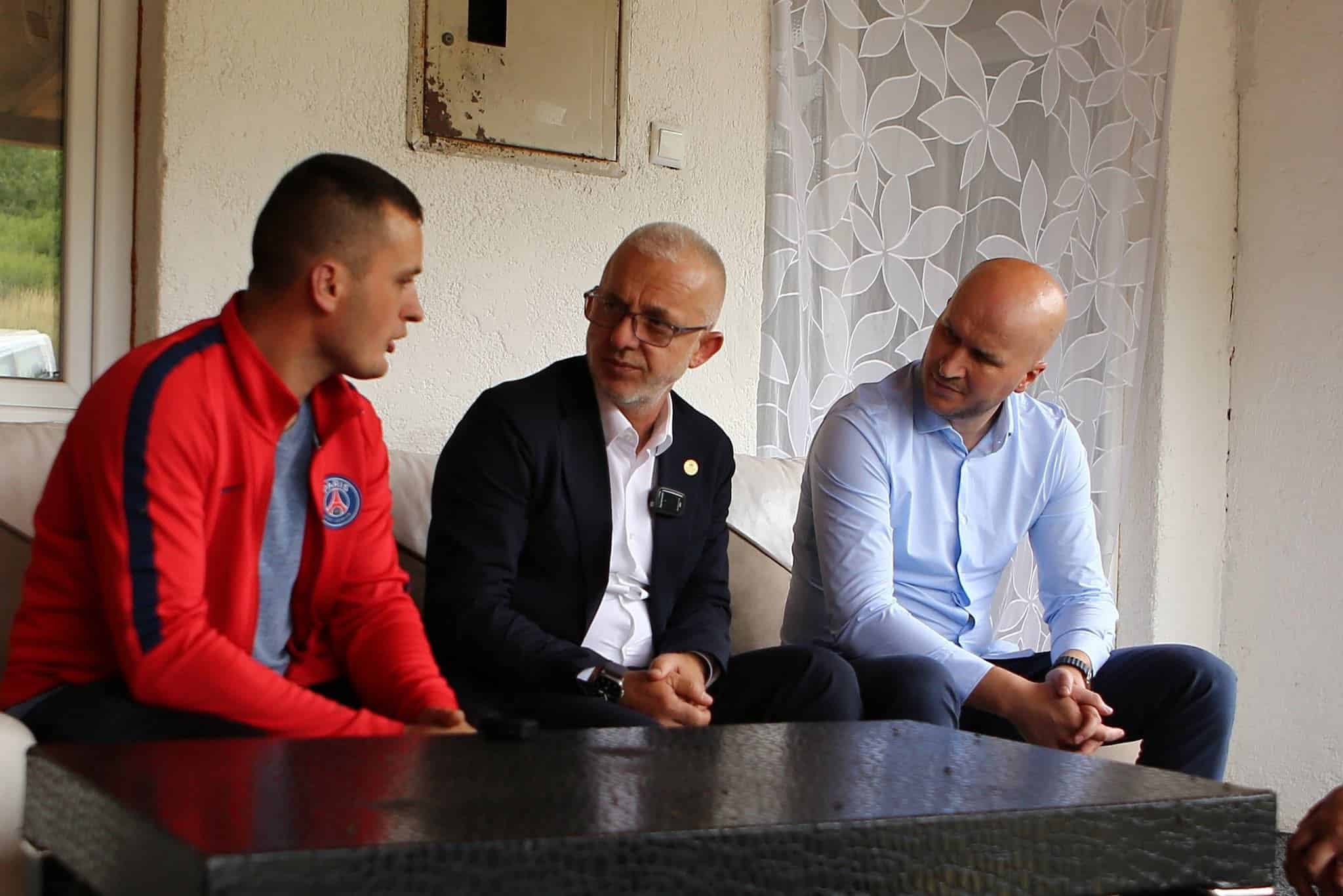 Edhe pesë shtëpi të reja për pesë familje në nevojë