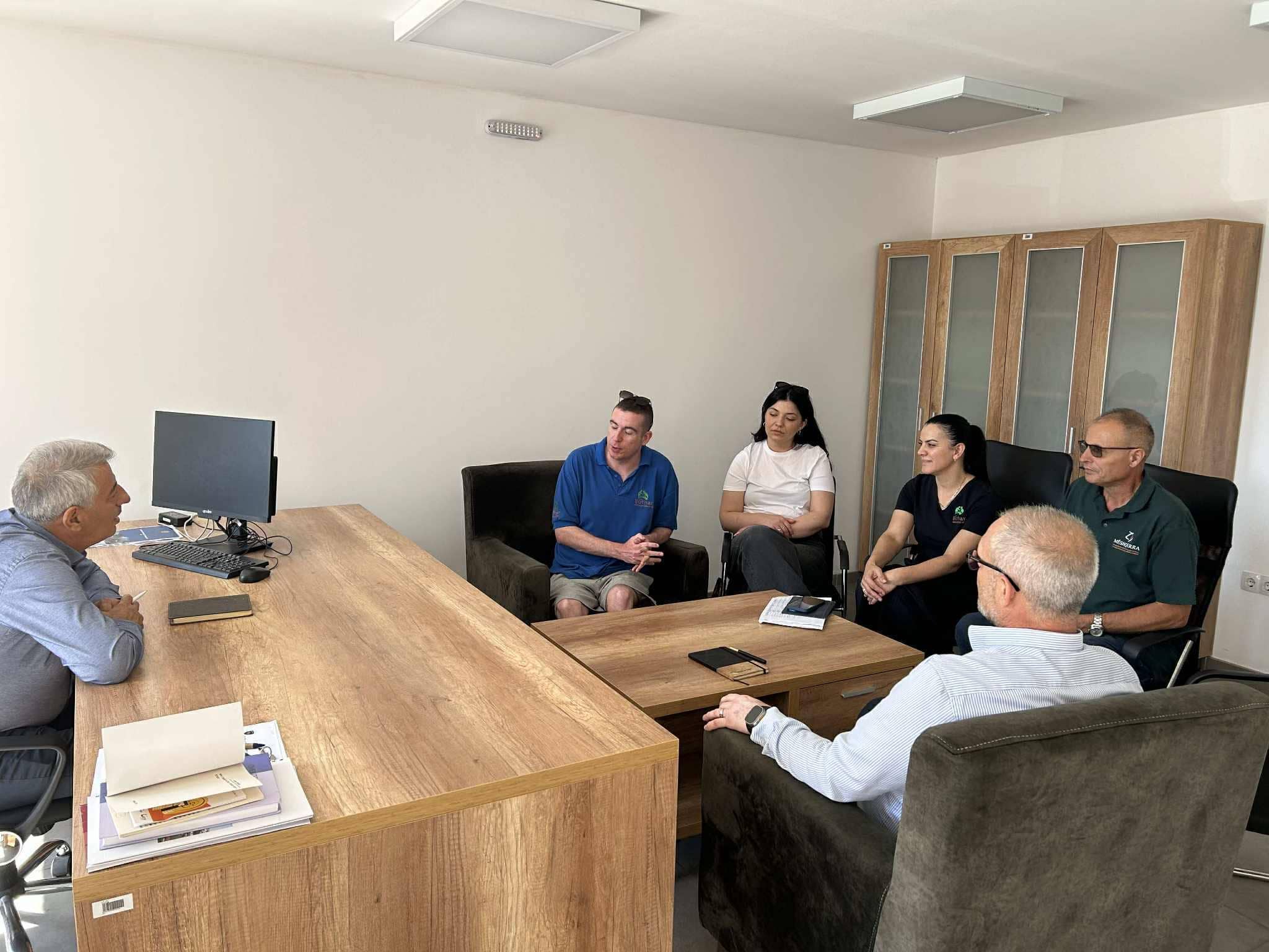 Nënkryetari Beqa priti përfaqësuesit e organizatës Meshqerra