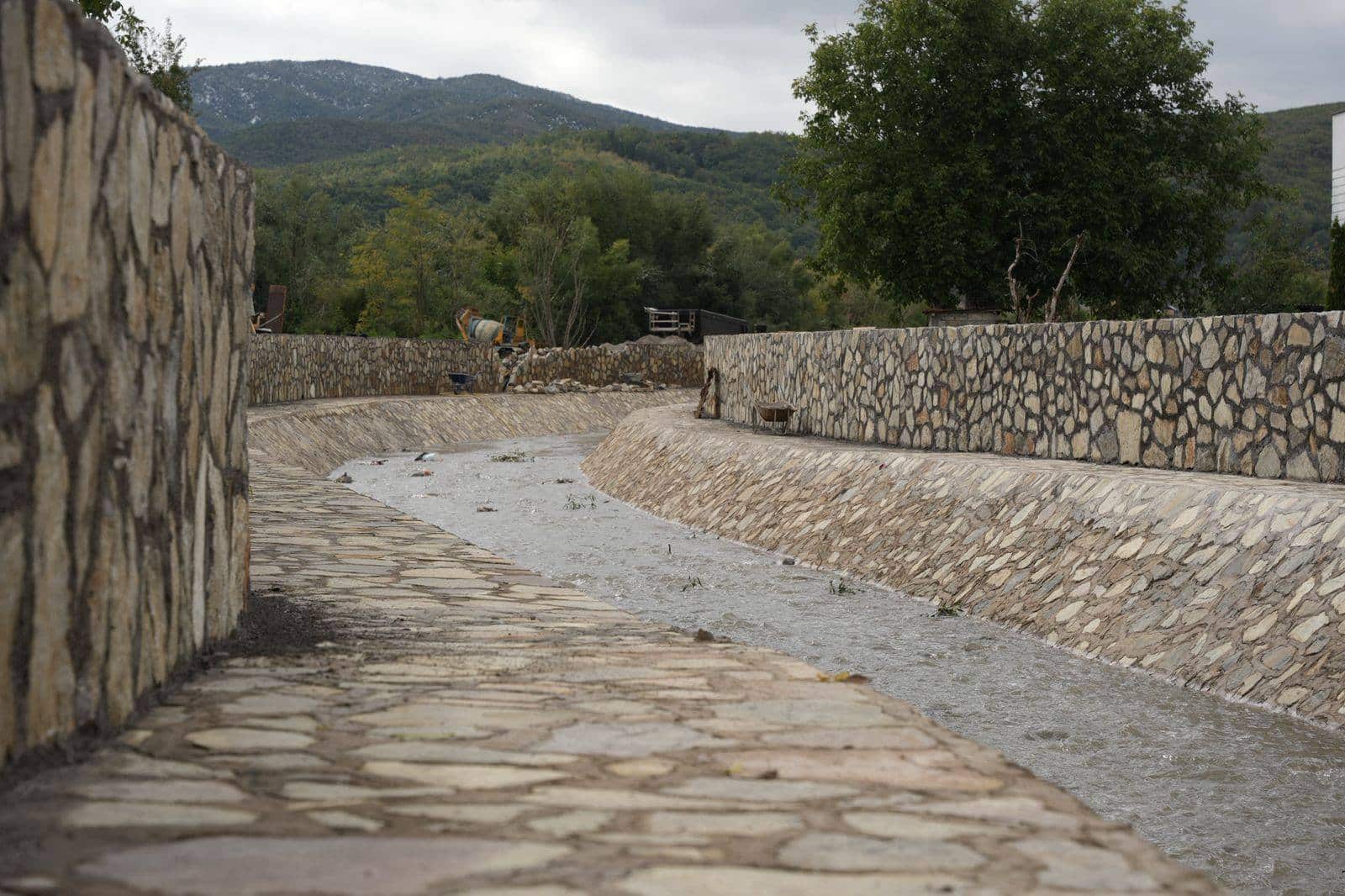 Lumi “Shtimjanja” po merr pamjen që e meriton